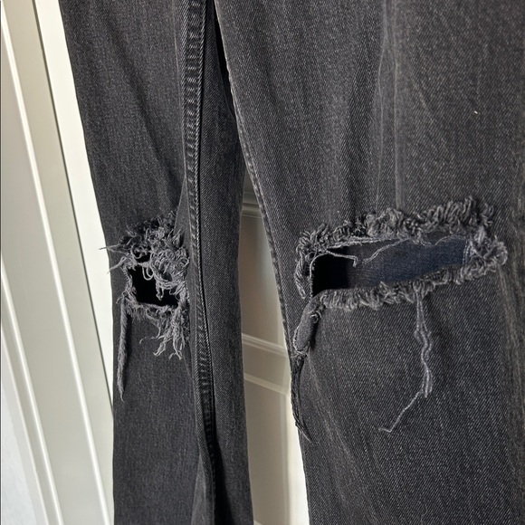 Abercombie and fitch 90s straight ultra High Rise Black Jeans - Picture 3 of 4